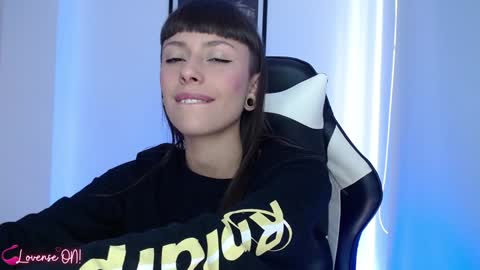 Snapshot of pinkcatlive chatting on January 2025 07:59:02 PM Emily online show from January 2025 07:59:02 PM