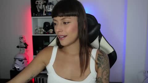 Emily online show from March 2026 07:18:02 PM