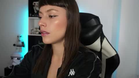 Emily online show from April 2026 05:08:02 PM