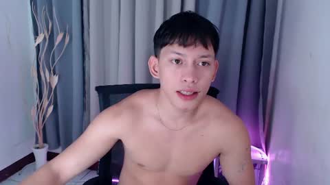 Snapshot of pinkcock_froi chatting on July 2026 03:35:01 AM froi online show from July 2026 03:35:01 AM