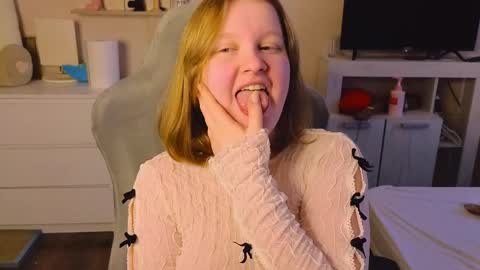 pinkiep1e online show from April 2026 03:55:01 AM