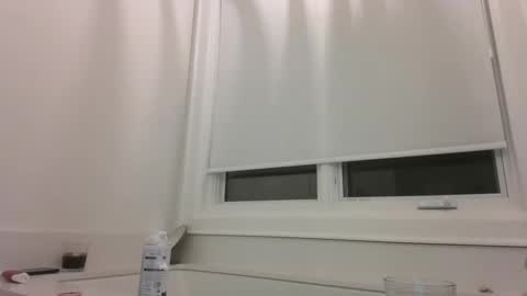 pinkpillbambi online show from April 2026 01:03:01 AM