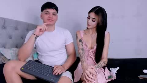 pinksmile_1 online show from September 2025 12:22:02 AM