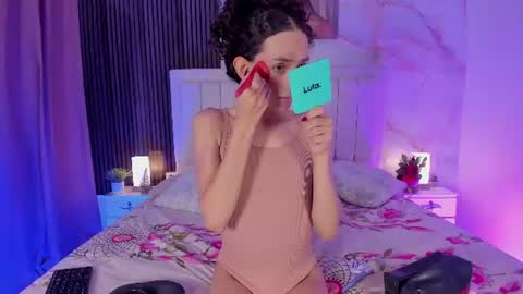 Snapshot of pinky_peach_ chatting on July 2026 03:17:02 AM Peachy online show from July 2026 03:17:02 AM