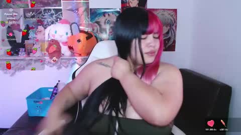 Snapshot of pinky_sexxx chatting on November 2025 03:10:02 PM Pau online show from November 2025 03:10:02 PM