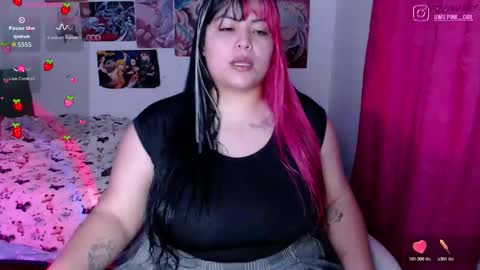 Snapshot of pinky_sexxx chatting on February 2026 06:37:02 PM Pau online show from February 2026 06:37:02 PM