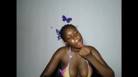 pinkykiki_247 online show from December 2025 06:26:01 PM