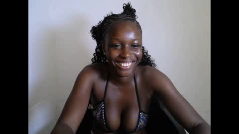 pinkykiki_247 online show from April 2026 07:07:02 PM