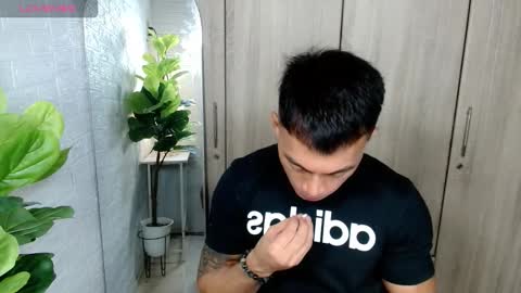 Snapshot of pinoymilker chatting on December 2025 11:48:01 AM ethan online show from December 2025 11:48:01 AM