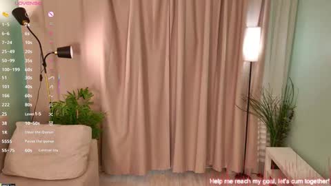 Snapshot of pinquinn chatting on February 2026 07:24:02 AM pinquinn online show from February 2026 07:24:02 AM