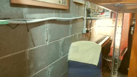 Snapshot of pippetta1 chatting on March 2025 09:18:01 AM pippetta1 online show from March 2025 09:18:01 AM