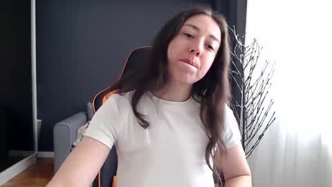 Snapshot of piscesgirl06 chatting on February 2026 06:19:02 AM piscesgirl06 online show from February 2026 06:19:02 AM