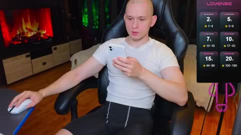 STRONGBEAUTY online show from January 2025 11:23:01 PM