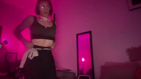 Snapshot of pixie_praxis chatting on February 2025 08:11:01 AM pixie_praxis online show from February 2025 08:11:01 AM