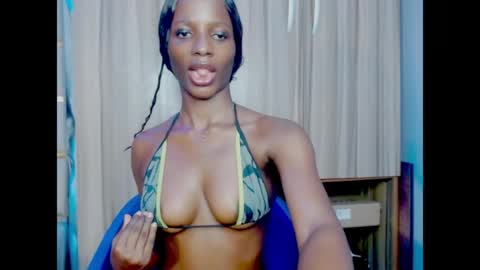 Ella online show from May 2026 06:29:02 AM