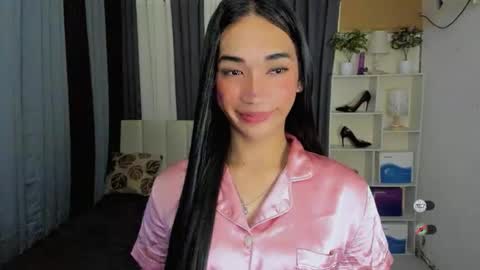 pixiedoll_ online show from February 2026 05:52:01 PM