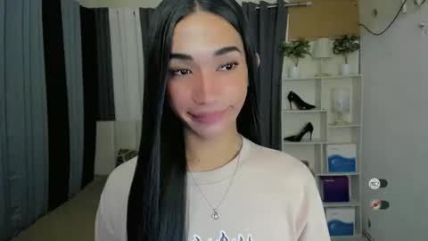 pixiedoll_ online show from February 2026 07:32:02 AM