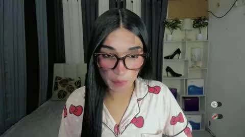 pixiedoll_ online show from February 2026 07:53:02 AM