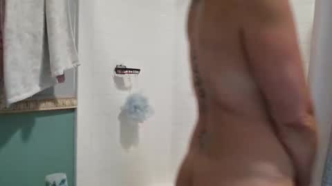 PixieLuxXx online show from April 2026 01:08:01 AM