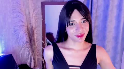 Snapshot of pixy_20 chatting on March 2025 08:27:01 AM cris online show from March 2025 08:27:01 AM