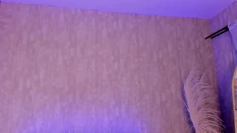 Snapshot of pixy_20 chatting on November 2025 02:56:02 AM cris online show from November 2025 02:56:02 AM