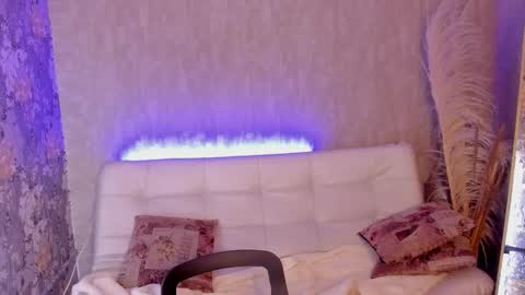 Snapshot of pixy_20 chatting on November 2025 03:28:01 AM cris online show from November 2025 03:28:01 AM