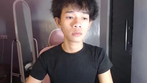 Snapshot of pixydust_69 chatting on November 2025 12:26:01 PM pixydust_69 online show from November 2025 12:26:01 PM