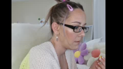 Lynn online show from January 2025 11:53:02 AM