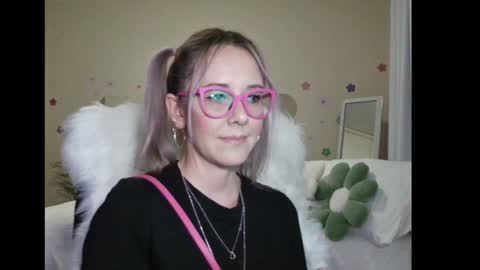 Lynn online show from January 2025 03:10:01 PM