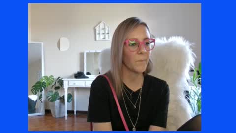 Lynn online show from February 2025 03:16:01 PM