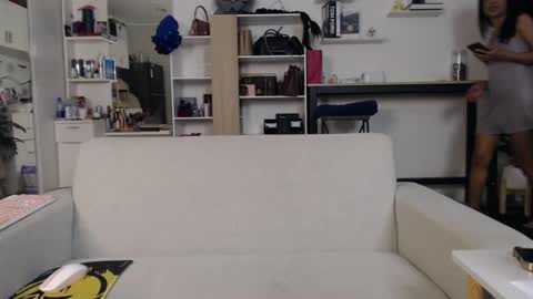 Snapshot of plasticgirll chatting on January 2025 01:53:01 PM plasticgirll online show from January 2025 01:53:01 PM