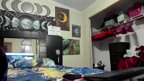 Snapshot of playboy_pimpstress42069 chatting on January 2025 11:58:01 PM Lexi online show from January 2025 11:58:01 PM