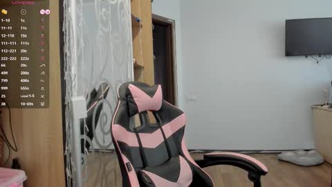 Masha online show from September 2025 07:30:02 AM