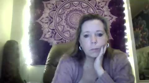 playfulmaryjane2017 online show from January 2026 06:33:02 PM