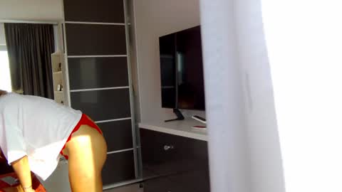 Snapshot of playfulnicole chatting on July 2026 05:38:02 AM PlayfulNicole online show from July 2026 05:38:02 AM