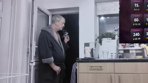 Snapshot of playme828530 chatting on November 2025 06:04:02 AM Play Me online show from November 2025 06:04:02 AM