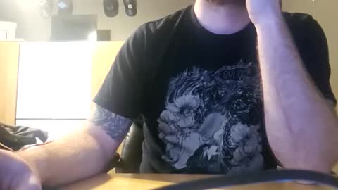 Snapshot of plays4yall chatting on December 2025 06:15:01 PM plays4yall online show from December 2025 06:15:01 PM