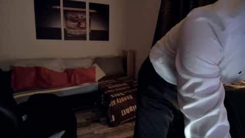 Snapshot of plboy23 chatting on January 2025 02:30:02 AM Hello ask me . Im glad to see you here in my room. Welcome PVT is open online show from January 2025 02:30:02 AM