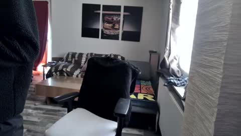 Snapshot of plboy23 chatting on March 2025 09:50:01 AM Hello ask me . Im glad to see you here in my room. Welcome PVT is open online show from March 2025 09:50:01 AM