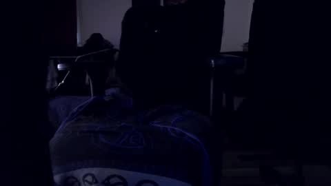 Snapshot of plboy23 chatting on October 2025 06:08:01 AM Hello ask me . Im glad to see you here in my room. Welcome PVT is open online show from October 2025 06:08:01 AM