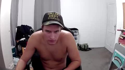 Snapshot of plkrisztian chatting on October 2025 09:37:01 PM plkrisztian online show from October 2025 09:37:01 PM