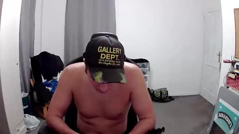 Snapshot of plkrisztian chatting on October 2025 08:30:01 PM plkrisztian online show from October 2025 08:30:01 PM