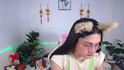 Ploysai online show from February 2025 10:26:01 AM