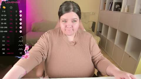 Snapshot of plum_pie__ chatting on September 2025 04:56:01 PM Alice online show from September 2025 04:56:01 PM