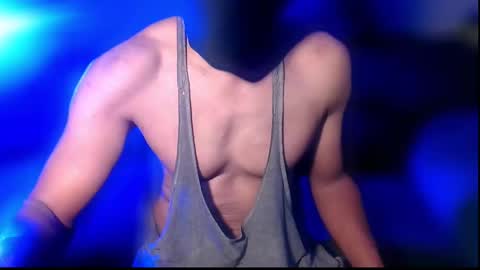 StraightPlush online show from September 2025 04:02:02 AM