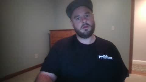 Evan online show from November 2025 09:46:01 PM