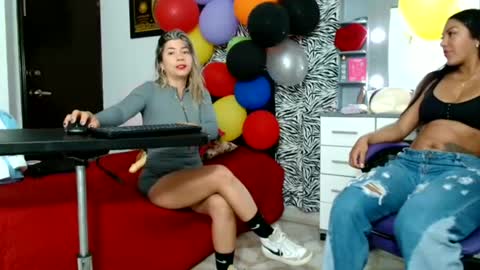 pocahontas_995 online show from June 2026 01:26:02 PM