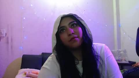 Lily online show from January 2025 03:02:01 PM