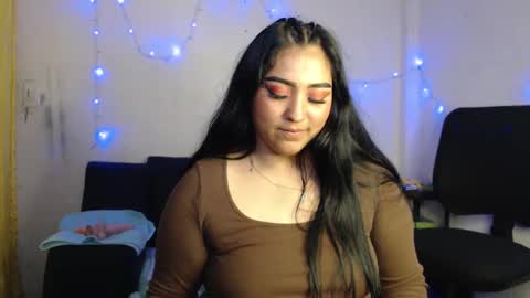 Lily online show from February 2025 06:24:02 AM