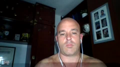 Snapshot of pocoyotop chatting on June 2026 02:20:01 AM pocoyotop online show from June 2026 02:20:01 AM